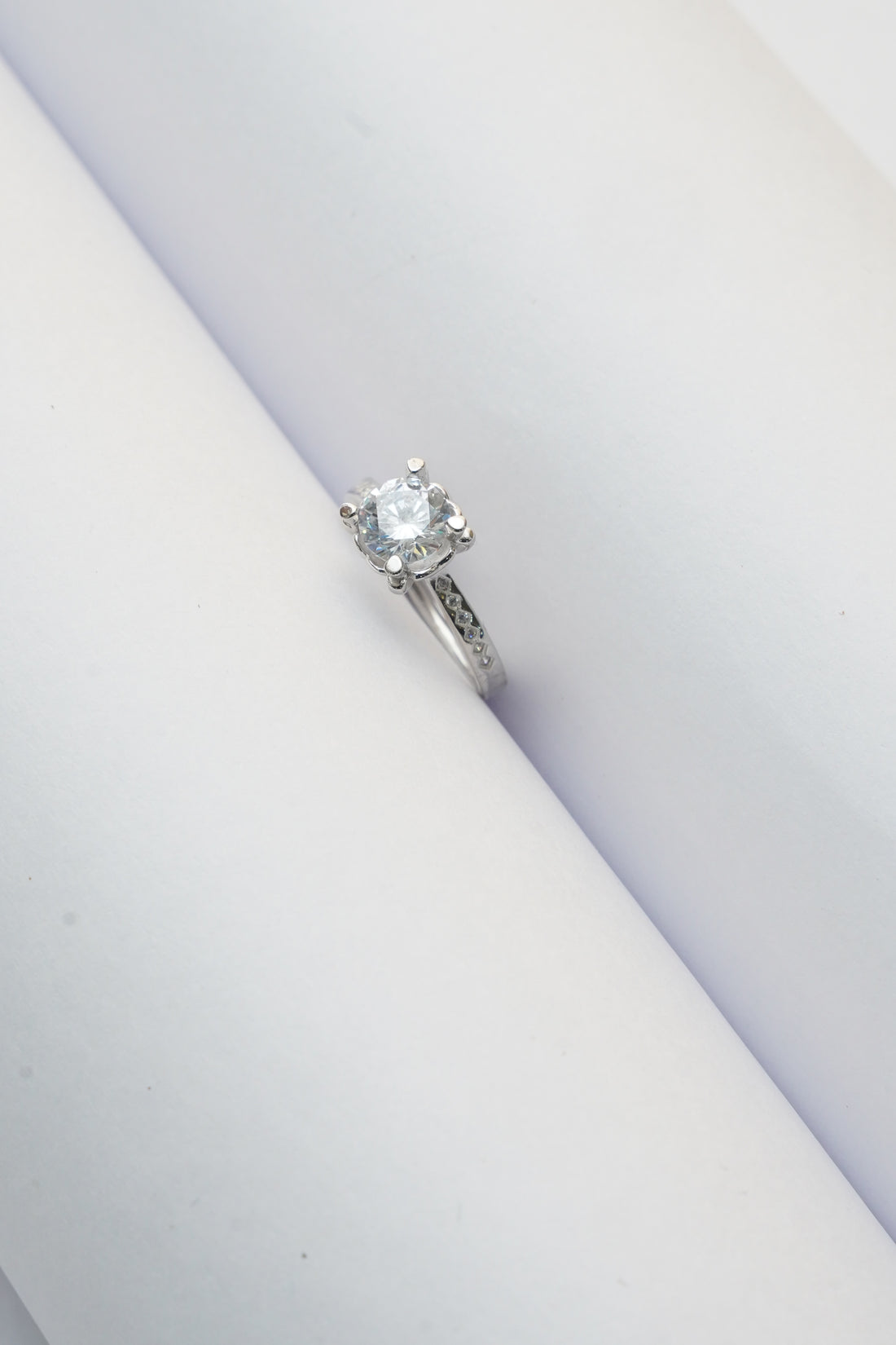 SILVER 4 PRONGS SOLETAIRE RING