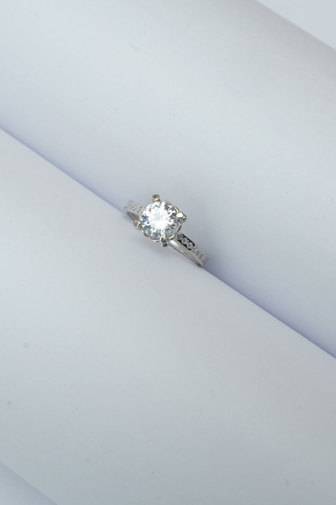 SILVER 4 PRONGS SOLETAIRE RING