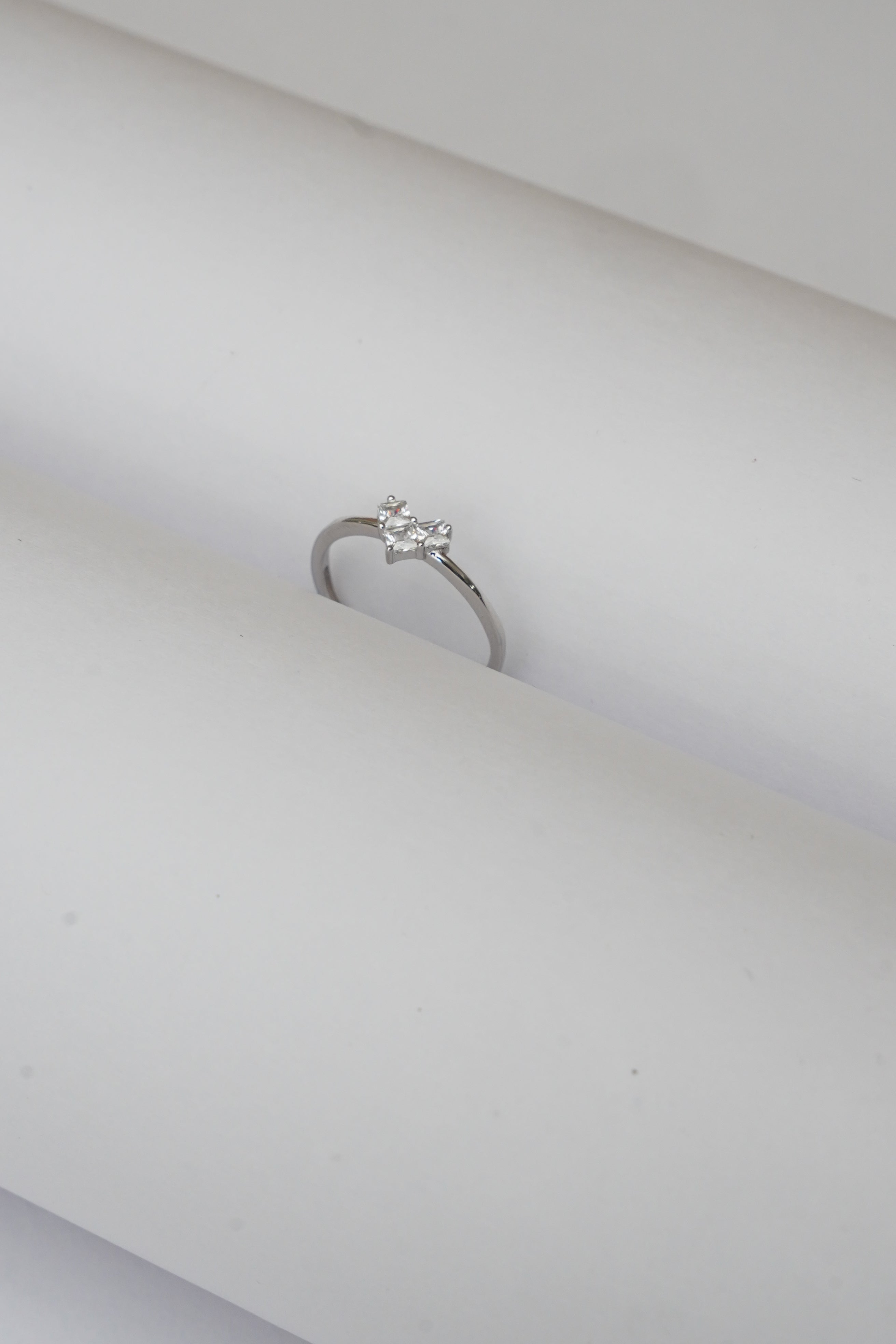 PURE 925 SILVER HEART STYLE RING