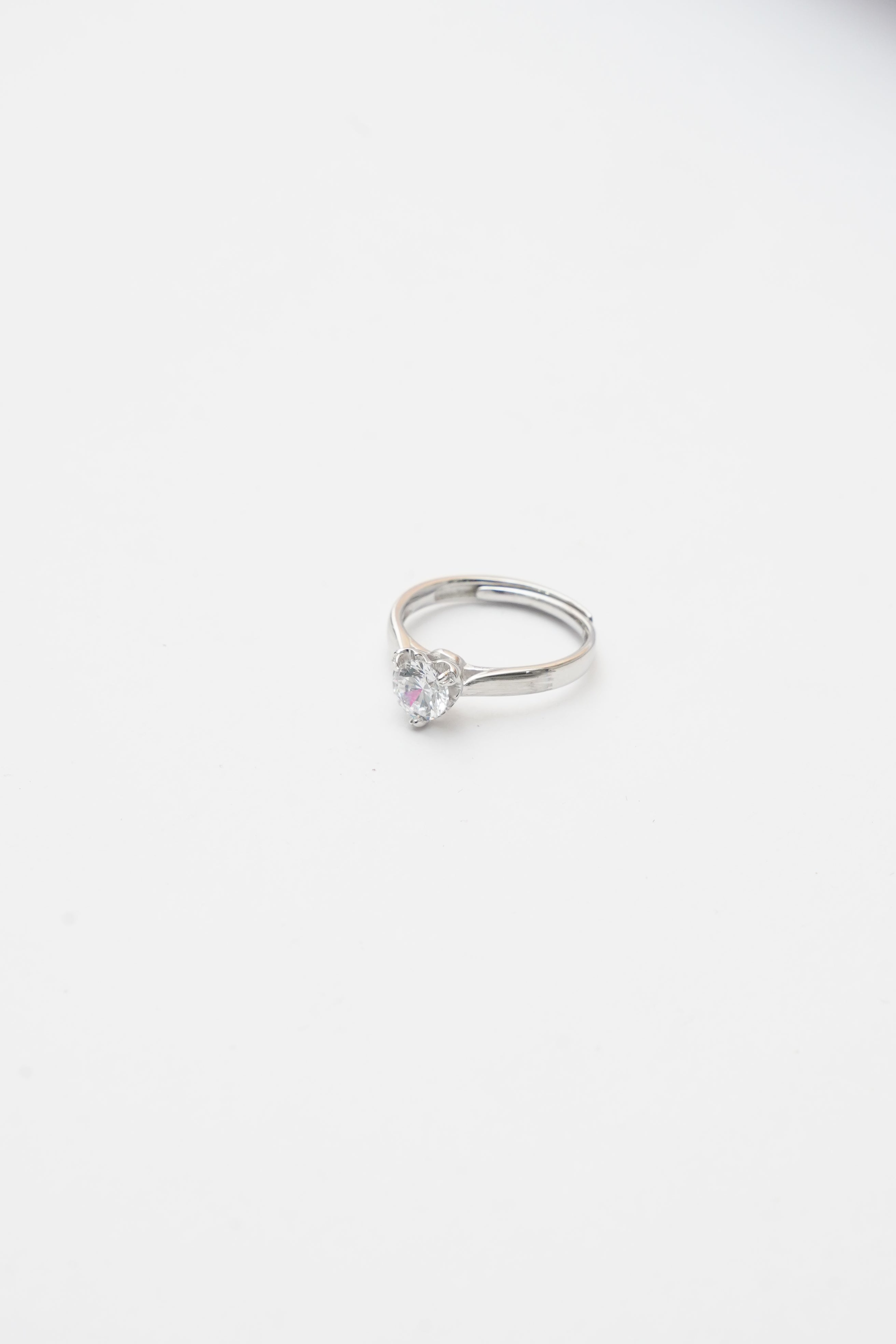 PURE 925 SILVER 3 PRONGS STYLE RING