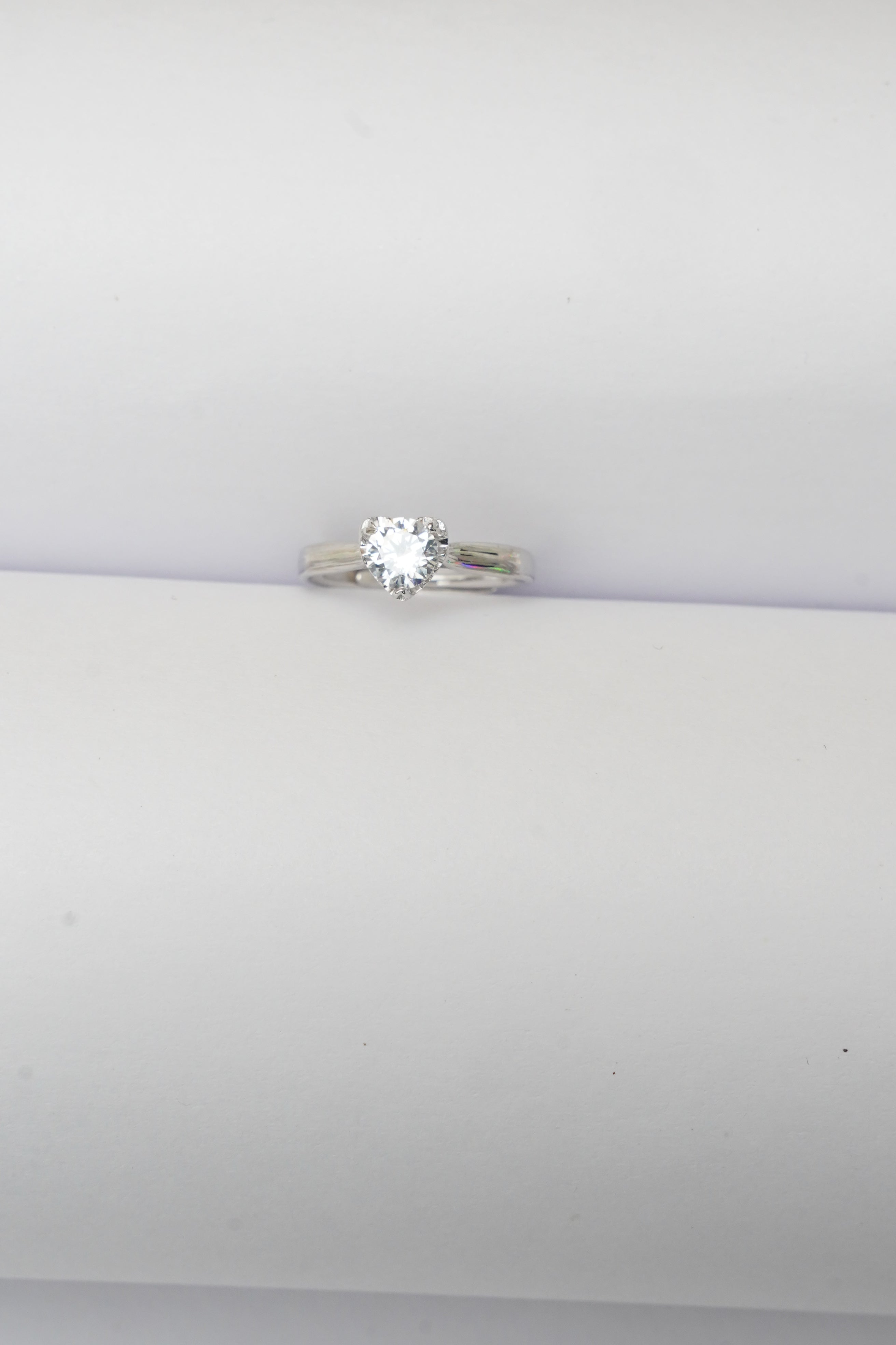 PURE 925 SILVER 3 PRONGS STYLE RING