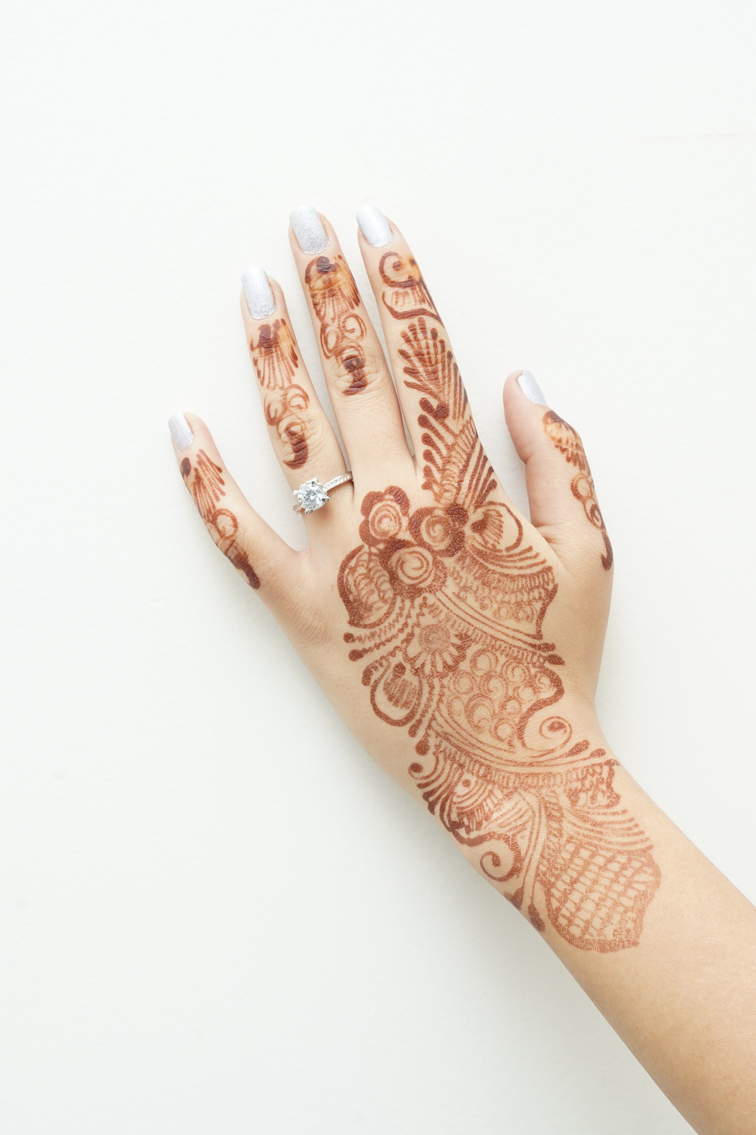 PURE 925 SILVER 4 PRONGS SOLETAIRE RING