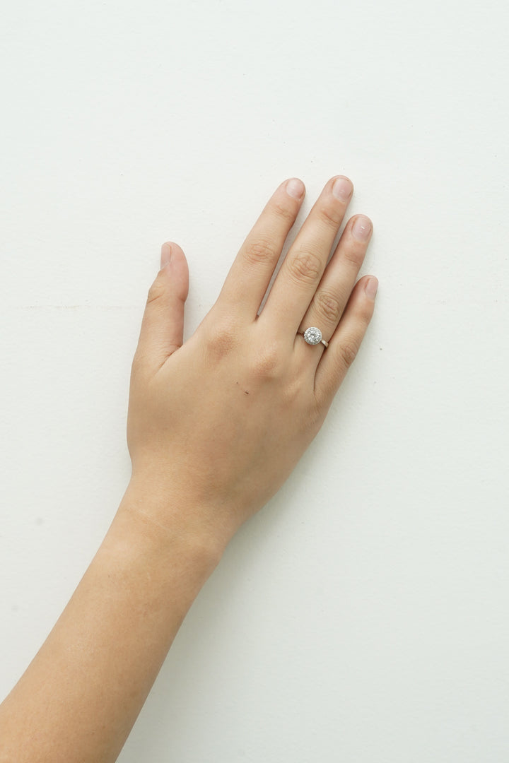 SILVER SOLITAIRE RING