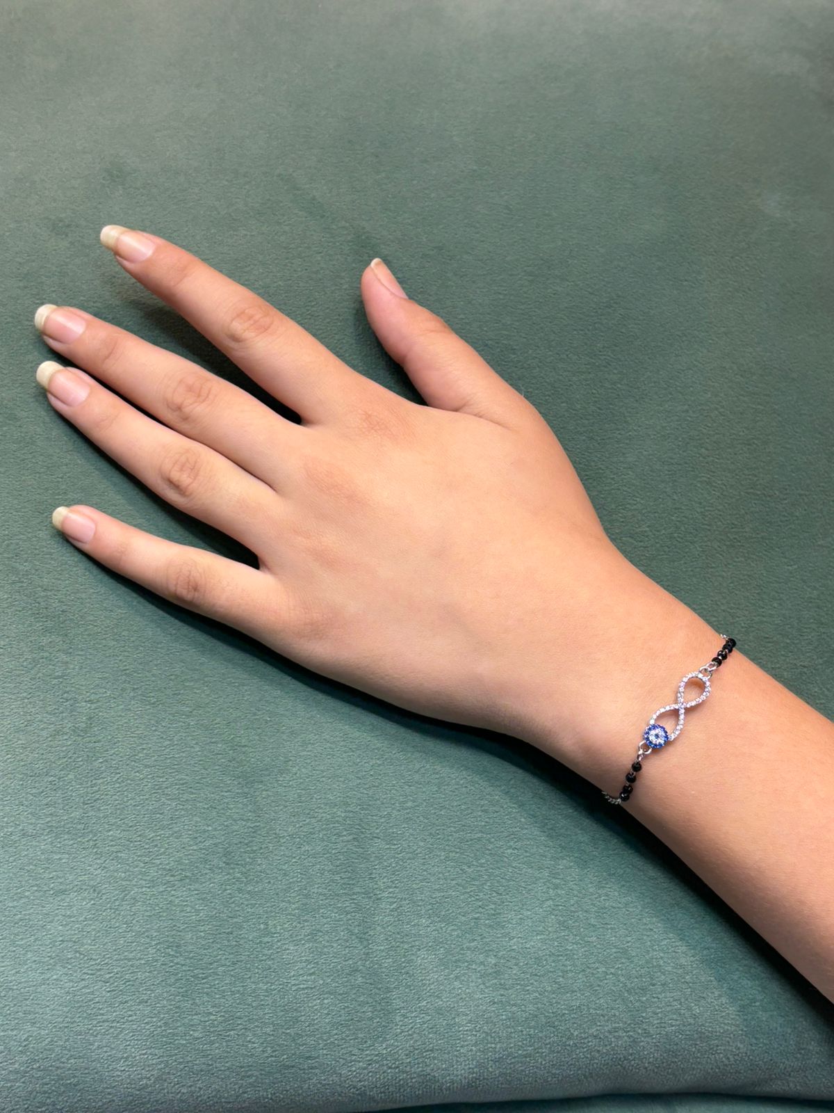 "शुद्ध चाँदी" 🧿 Infinity Hand Mangalsutra